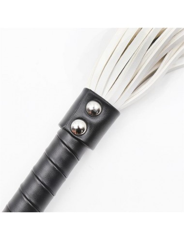 Flogger con Doble Remache 44 cm