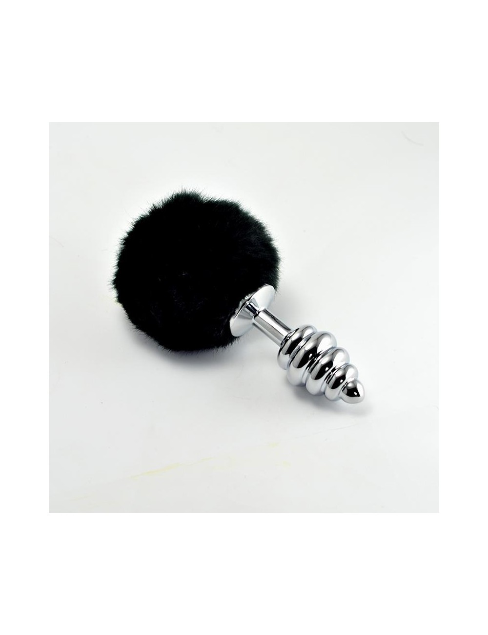 Plug Anal de Metal en Espiral con Pompon Negro