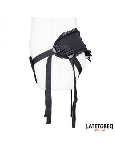 Arnes Strap On Encaje con Anillo Silicona Ajustable