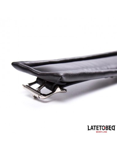 Collar Acolchado Grande con Correa